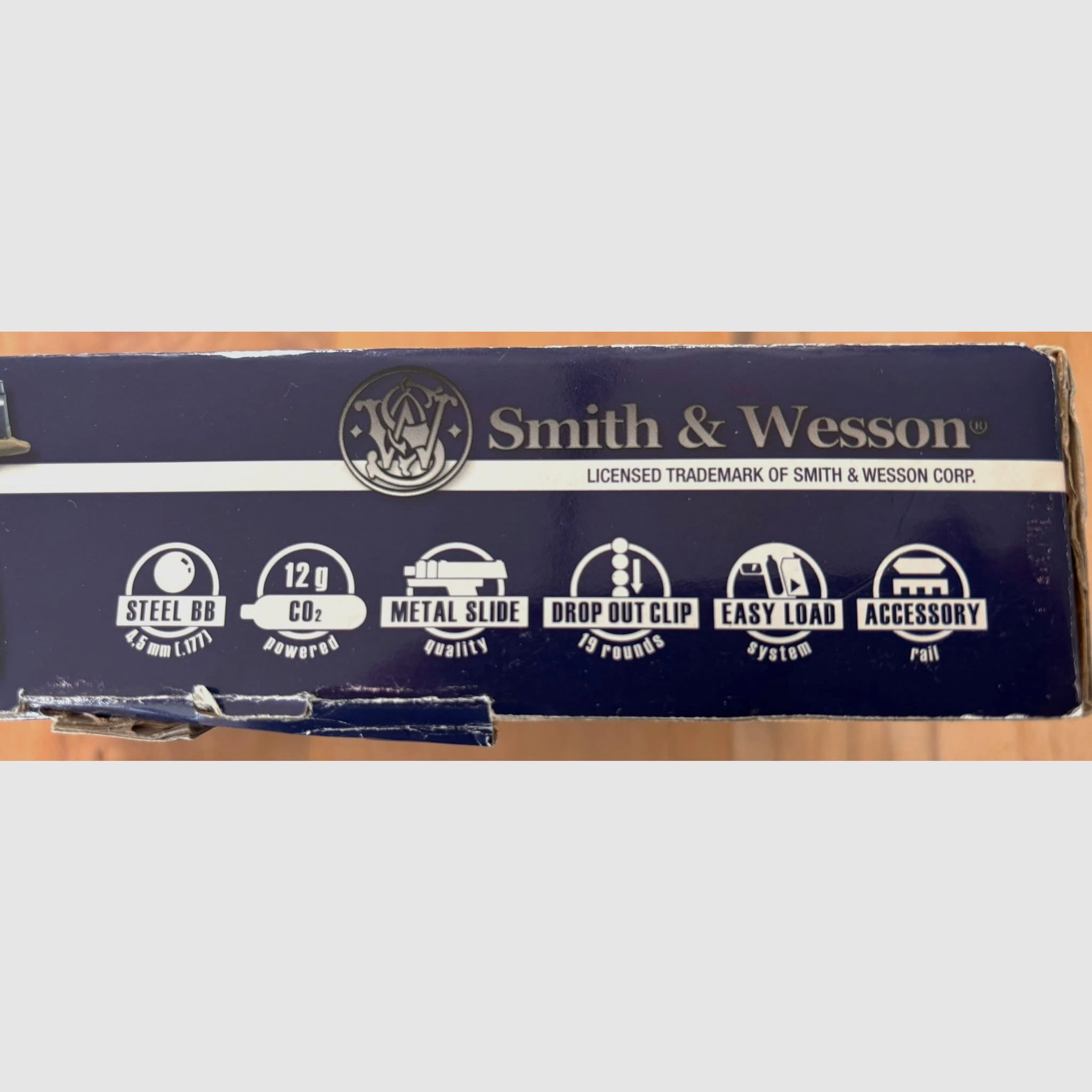 S&W M+P in 4,5 mm BB Co 2 killer di lattine !!!!