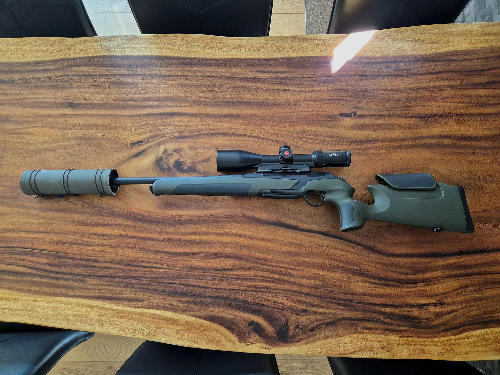 Merkel Helix Speedster Scout .308 inkl. Leica Fortis 6 und Hausken JAKT WD 60 XTRM MK2 – Neuwertiger Zustand
