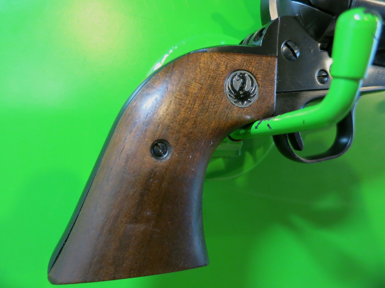 Revólver occidental, Sturm Ruger & Co., modelo Blackhawk, cañón de 7,5", .30 Carbine, riel Weaver #52-