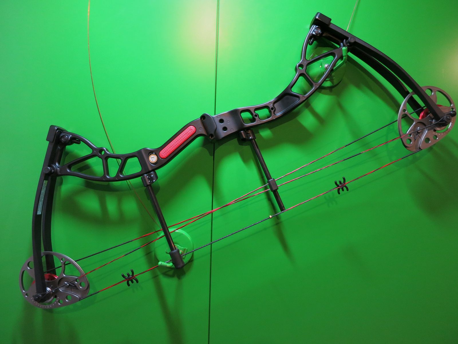 EK Archery Research CO-035B, Exterminator - 15-70 lbs - łuk bloczkowy, Super-Zestaw -25%   #30