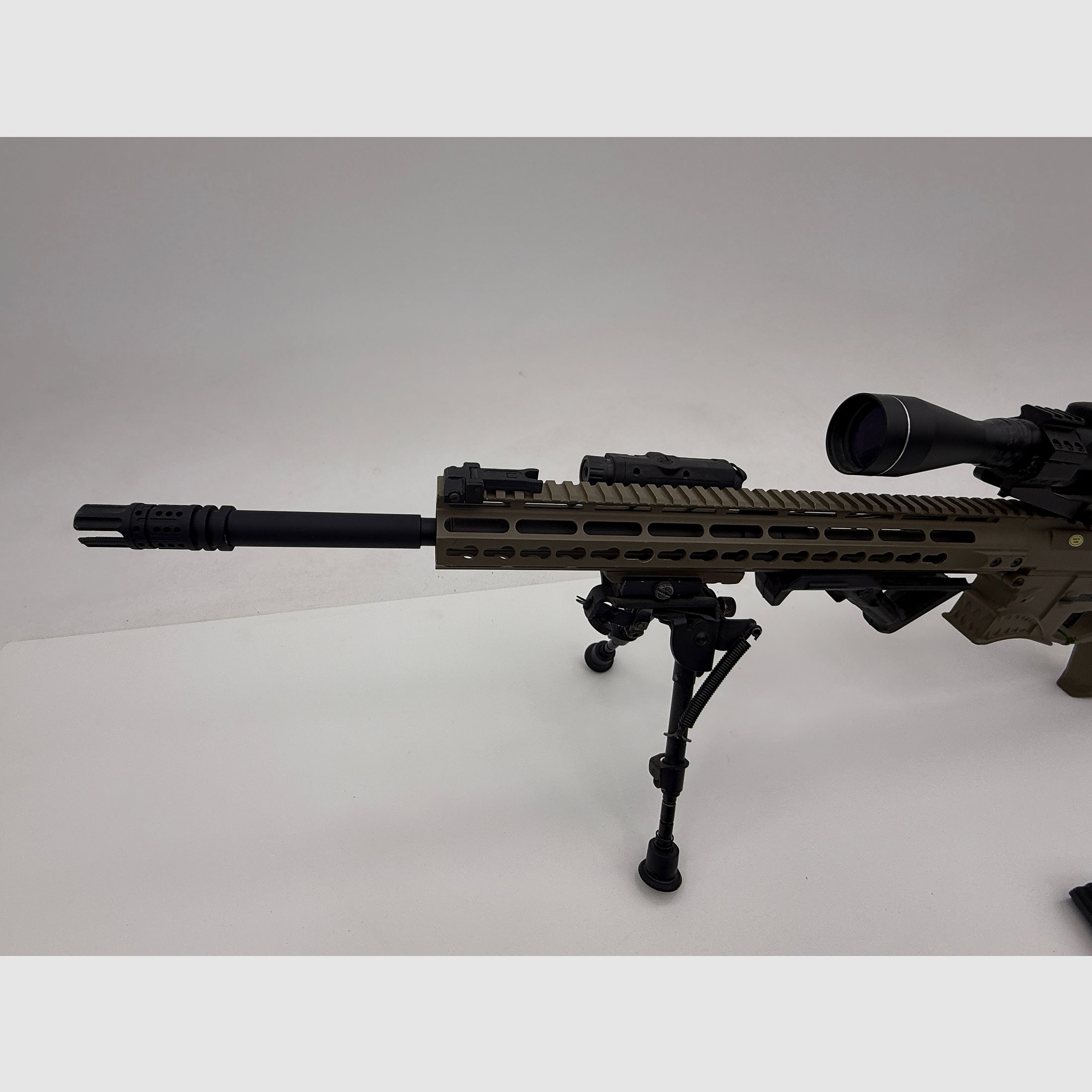 ARES Amoeba Spartan KeyMod Airsoft S-AEG – DMR-Optics – Prima proprietà