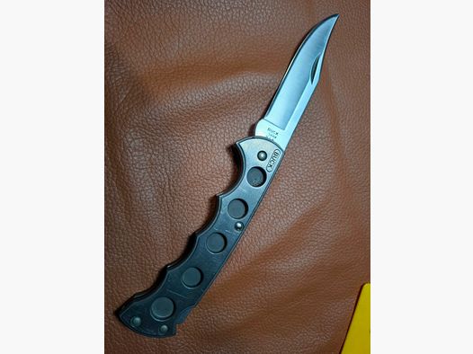 Buck Titanfolder 560X
