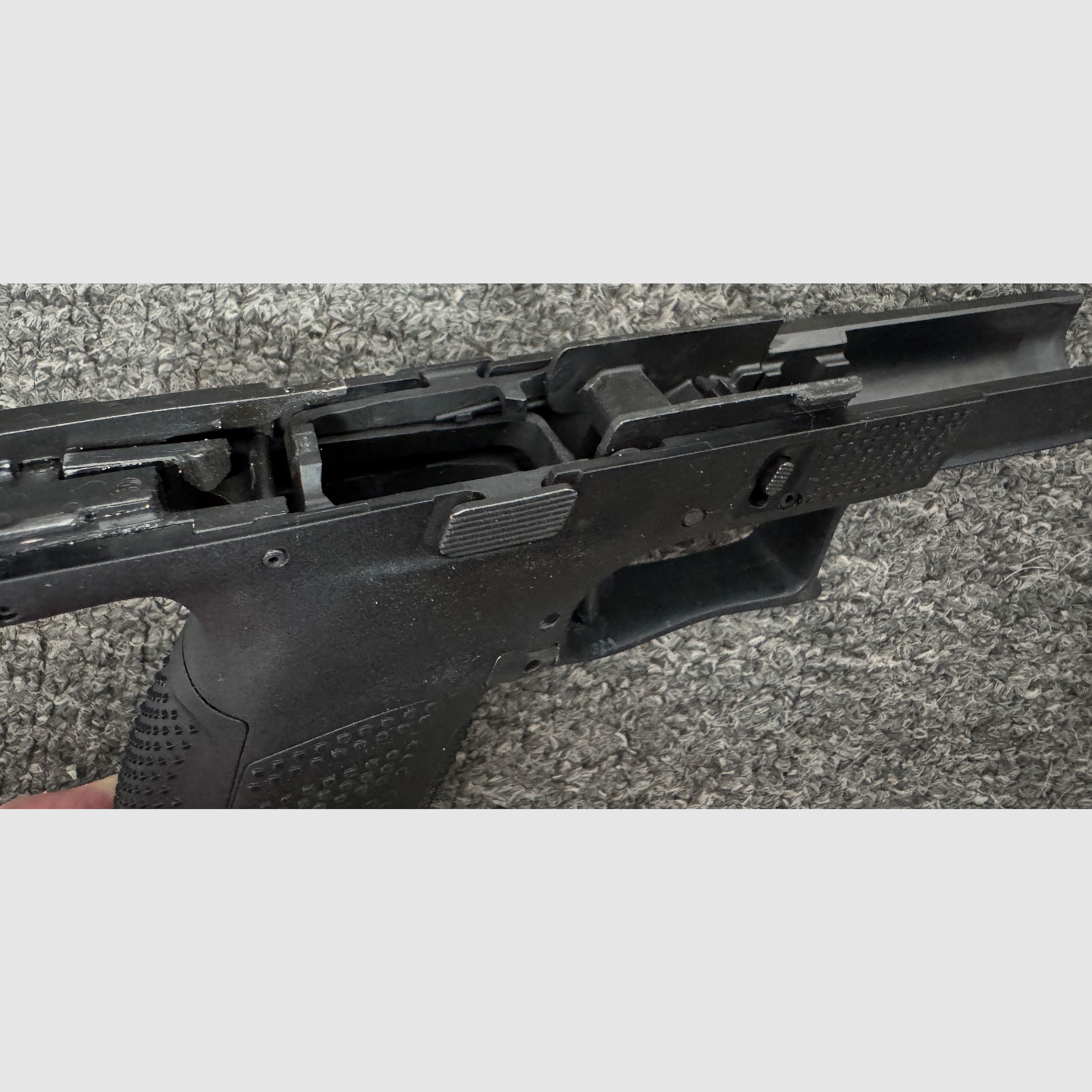 CZ P-10 SC 9mm Luger, image 6 sur 6