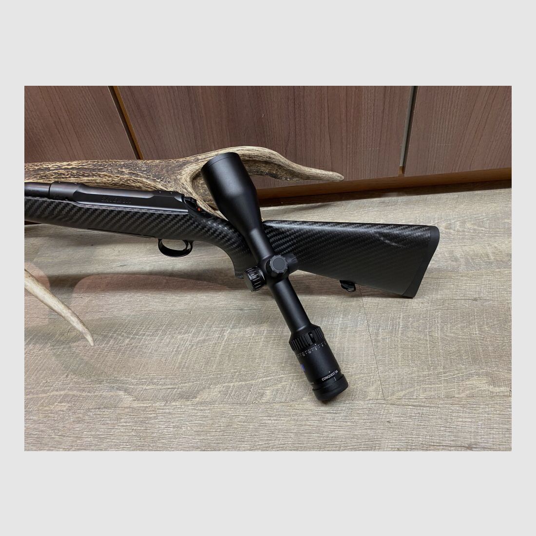 Sauer 101 Highland XTC, mit Zeiss Conquest V6 2,5-15x56 M, mit Schiene
