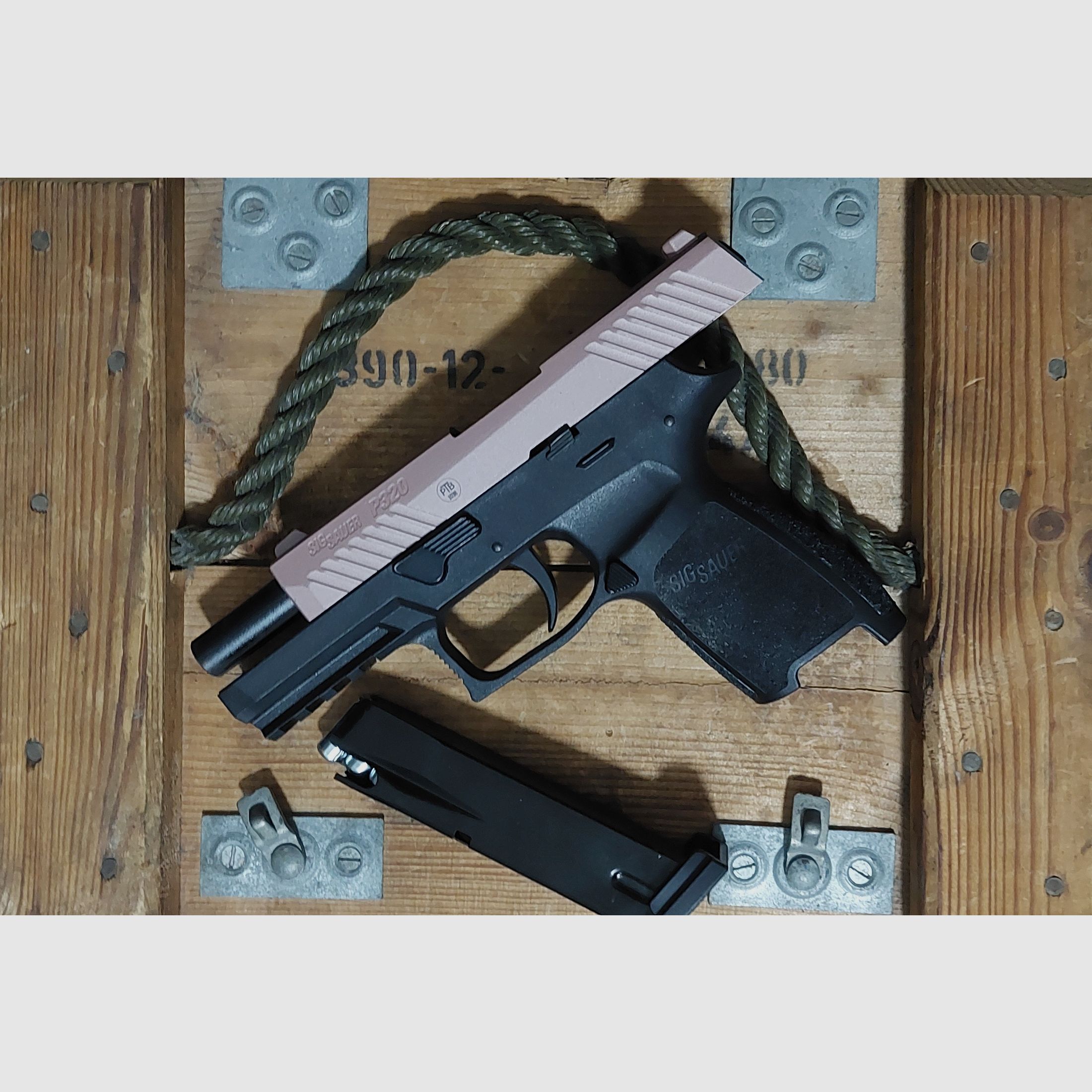 SigSauer P320 "Rosegold" 9 mm P.A.K (PTB 1038) Roségold keine Glock Walther Heckler RG