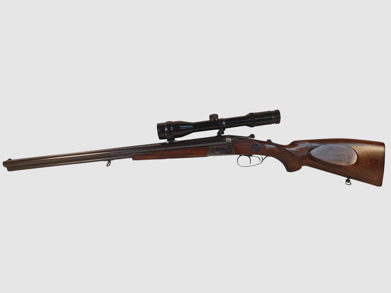 Taladro Suhler endurecido en Cal. 30-06 16/70 22 WinMag con Kahles 2,2-9x42