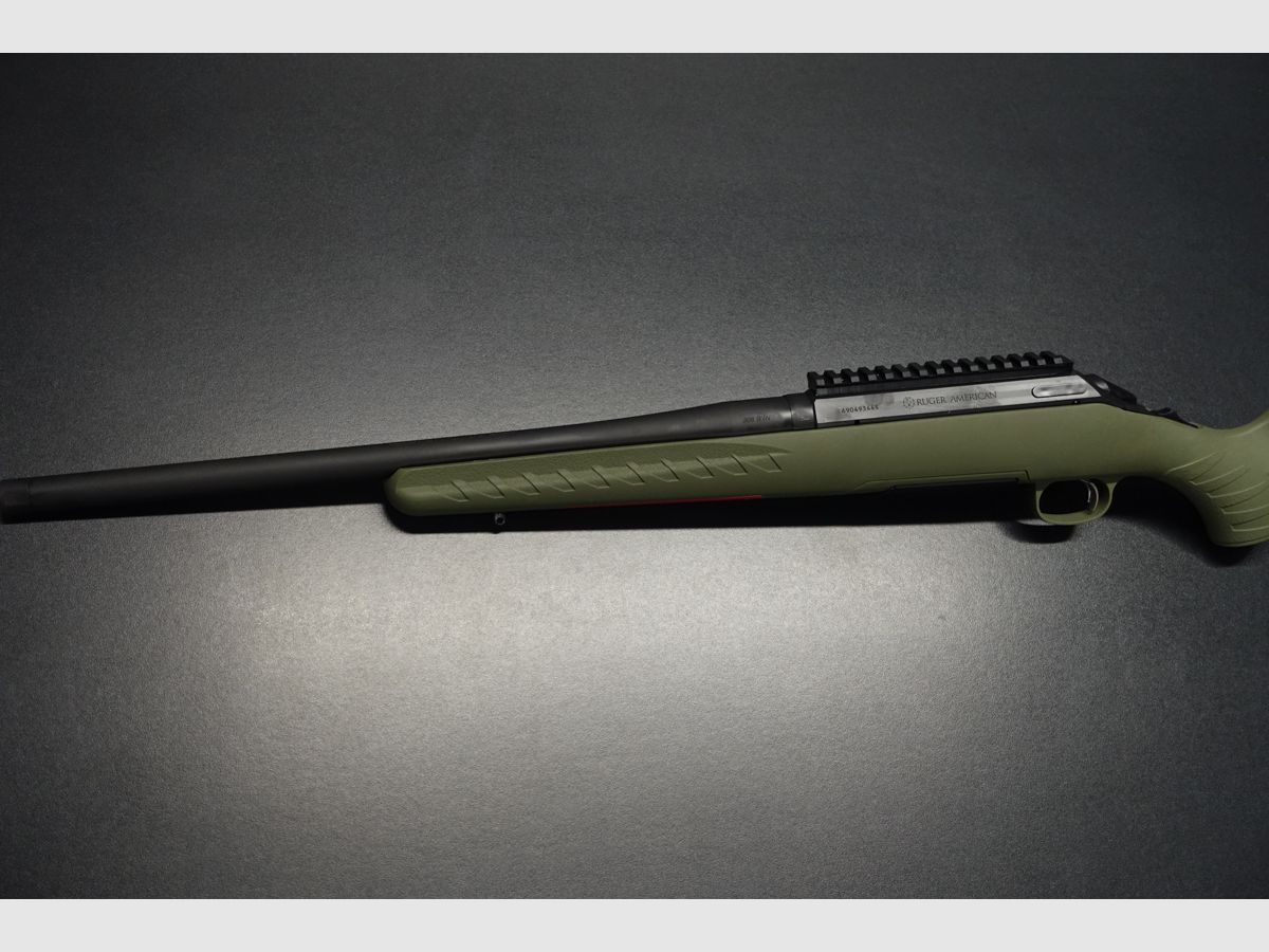 Ruger American Rifle Predator, image 5 sur 5