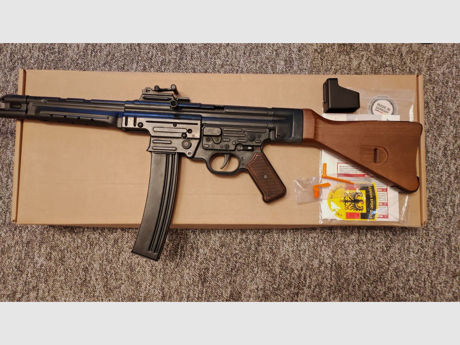 GSG STG 44 Schreckschuss Gewehr (aktuelle, verbesserte Version) | 9mm P.A.K. PtB 1085 | NEU & OVP