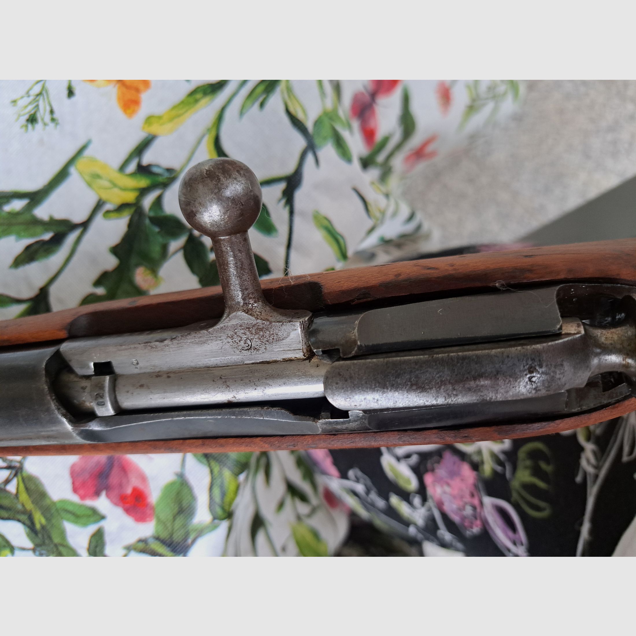 Brünner (CZ) ZH 104 Poldi acero especial con visor de punto rojo Docter