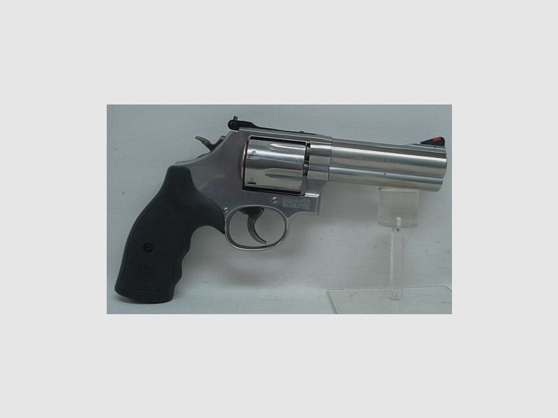 686-4 4'' stainless - .357Mag