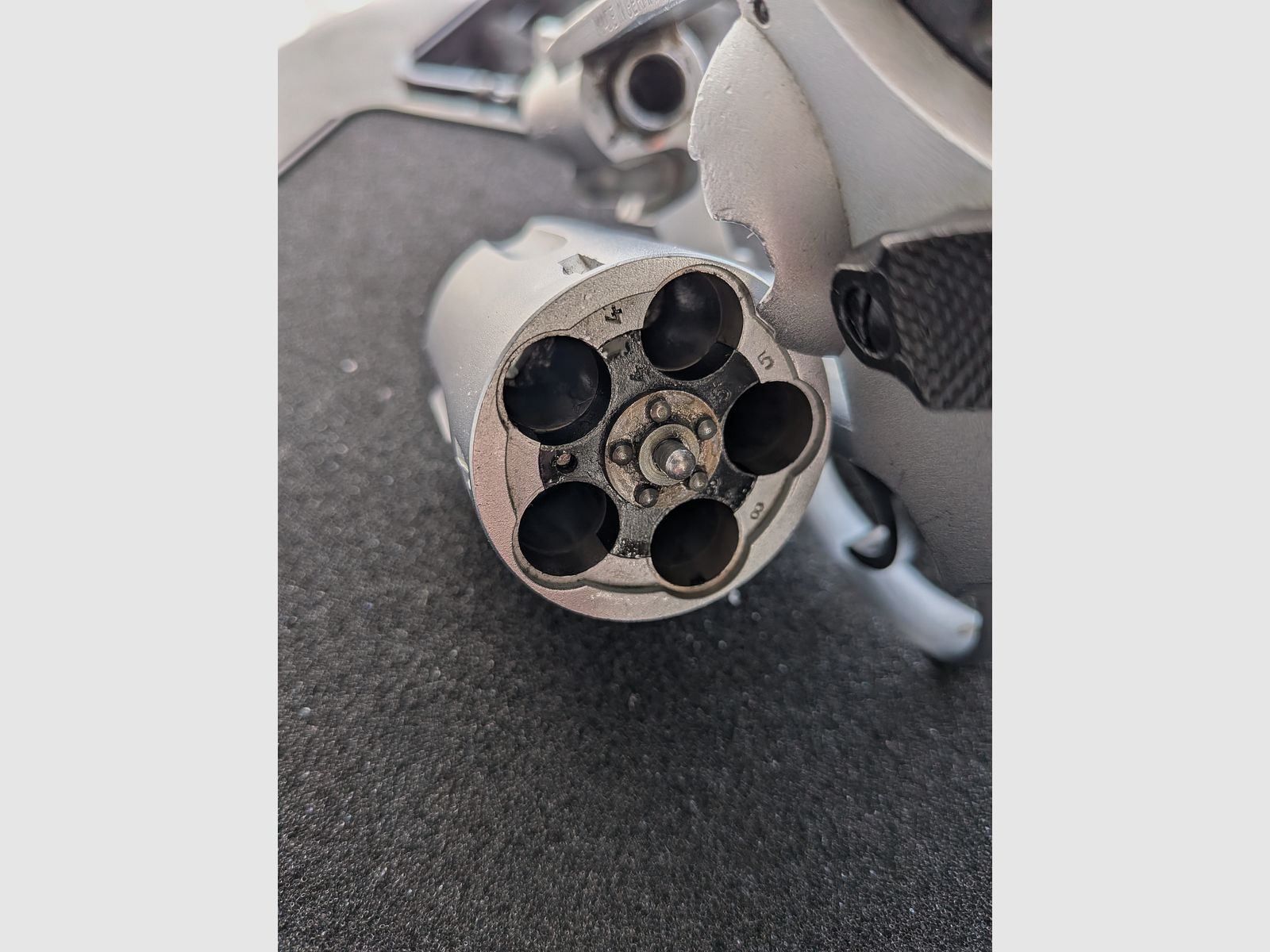 ME 38 Marshal - Revolver - PTB 203/2 - Nickel matt - 9mm Knall - Holzgriff - SSW