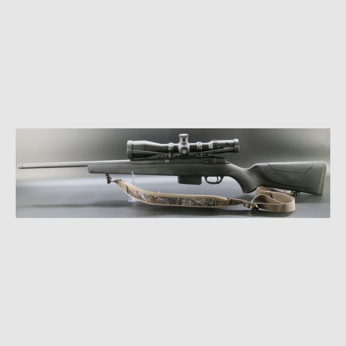 Brenner BR20 .308Win; Stahl-Picatinny, Stahl Hawke Montage und HAWKE Zielfe	 .308Win
