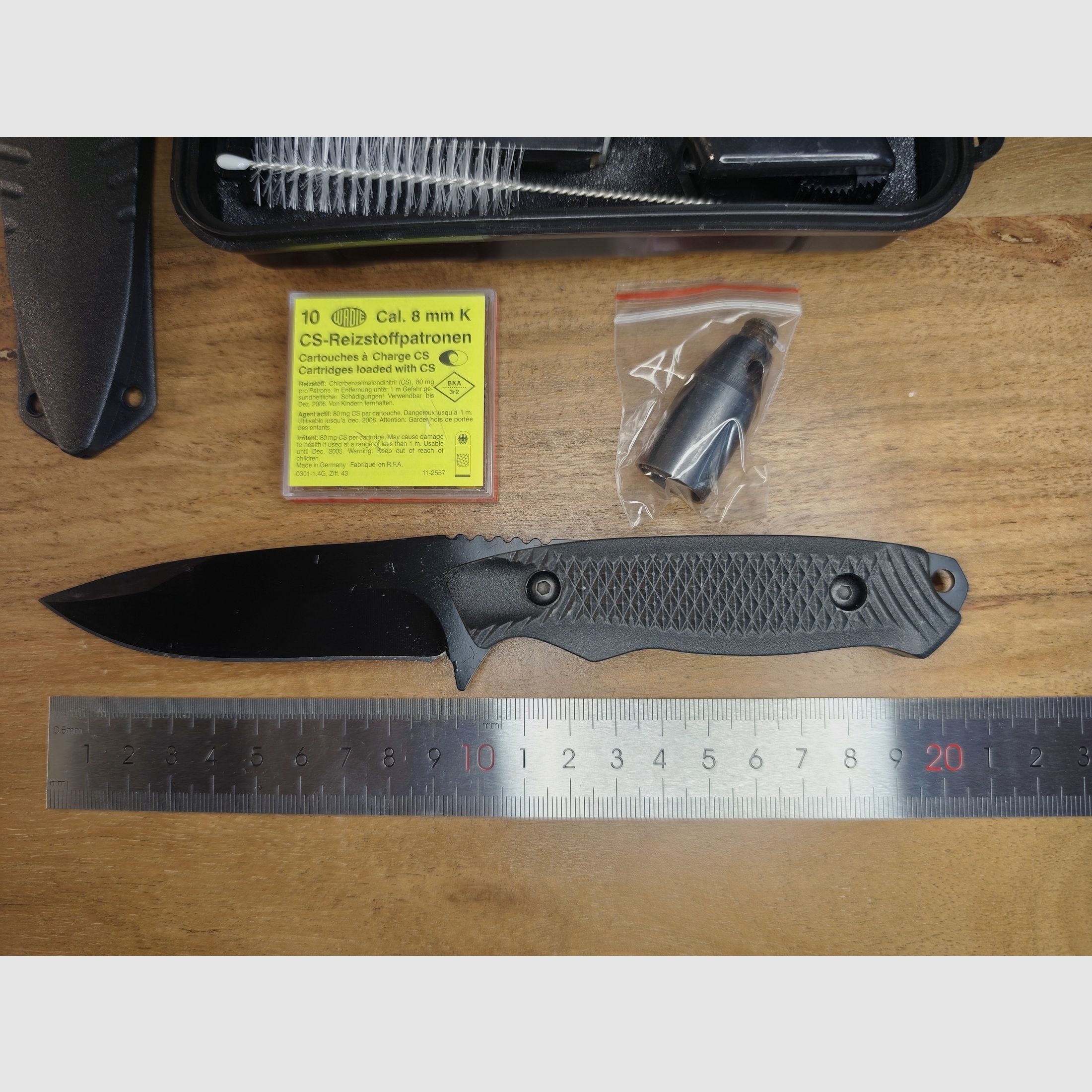 Reck Protector Automatik 8mm Vecchia PTB 12 bassa S/N 78 + cartucce di gas CS + coltello tascabile