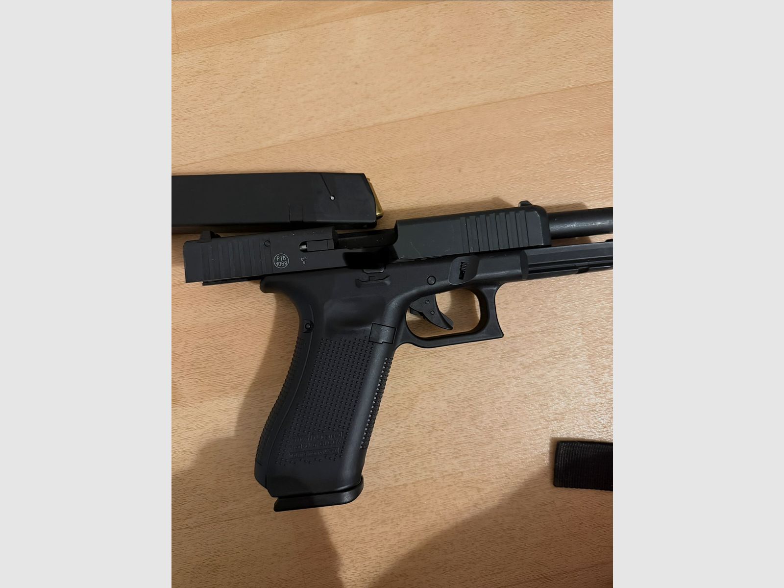 Versteigerung einer Glock 17 PAK gebraucht 