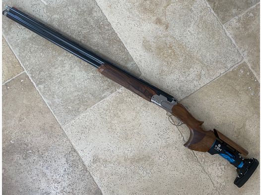 Beretta DT 11 Sporting B-Fast, including new TSK stock