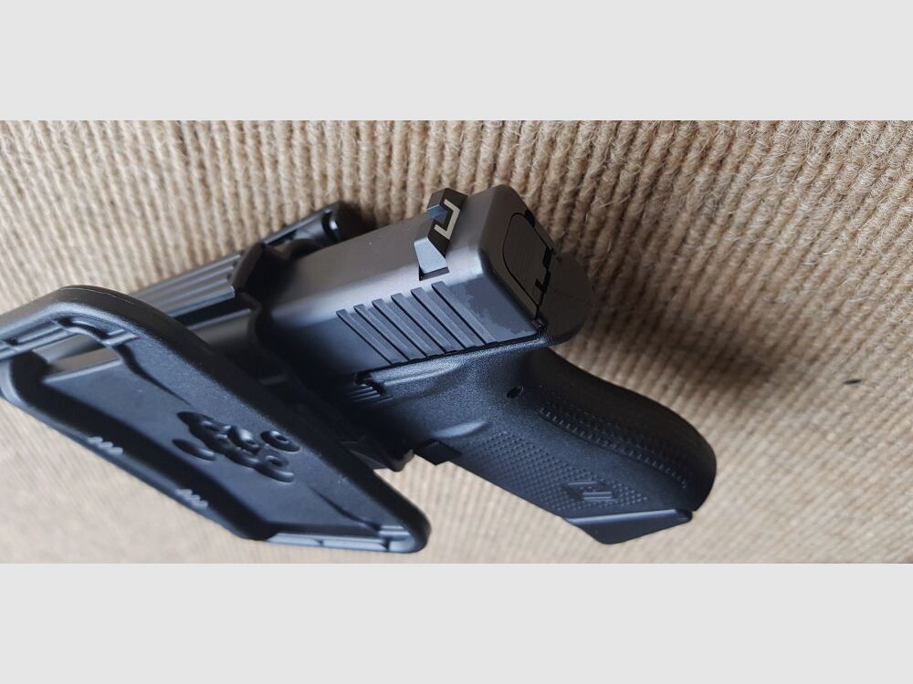Glock G43 mit Holster