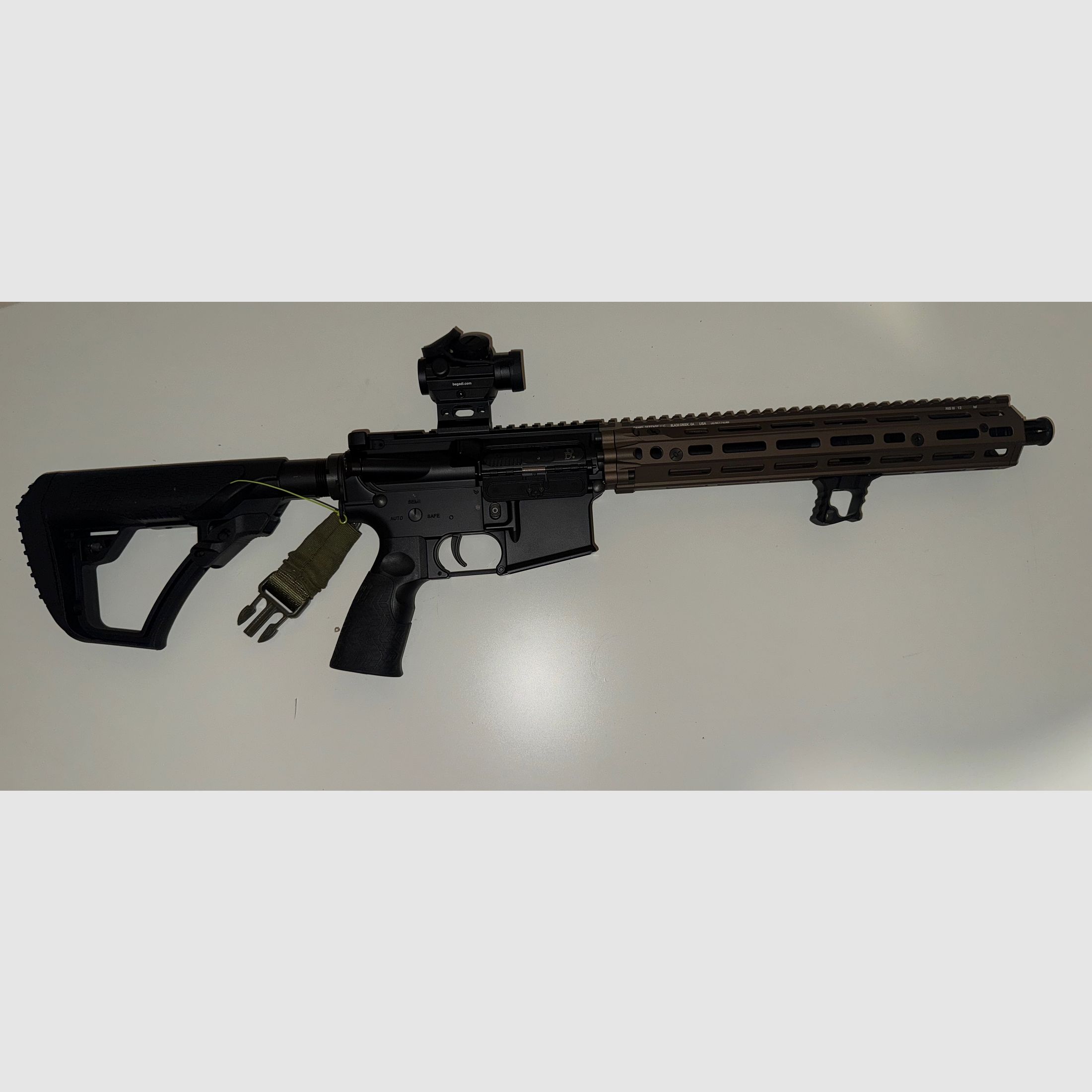 Airsoft complete set: Begadi M4 NOVA + new Glock 19 + gear – like new Price: €989.99 VB