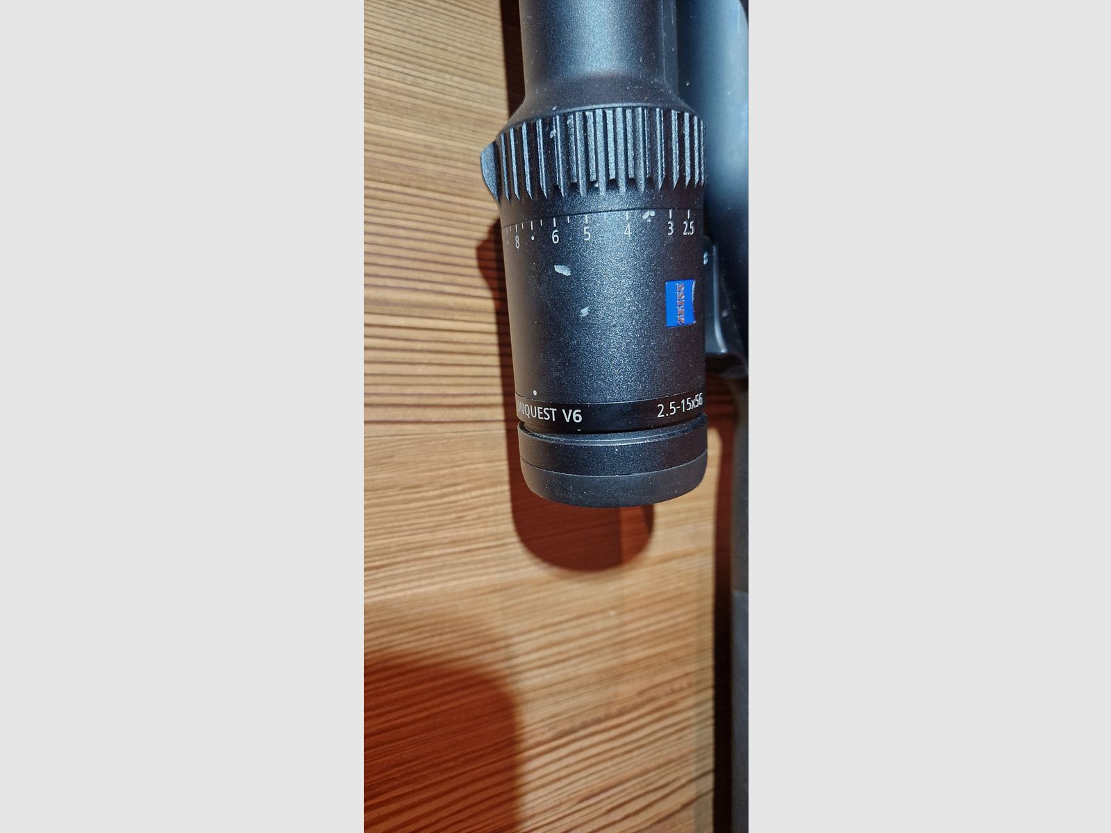 Blaser R8 mit Zielfernrohr