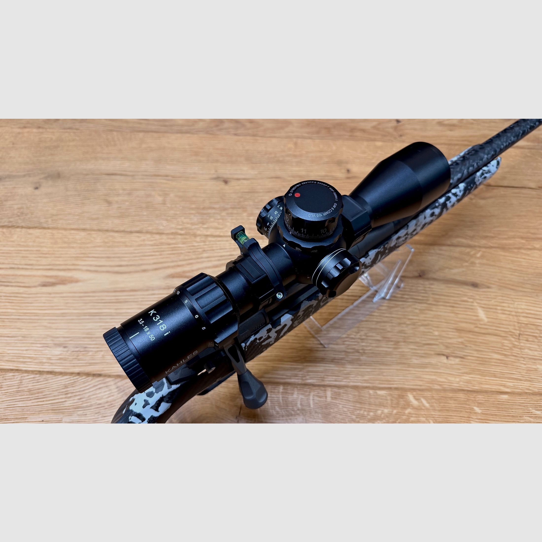 Gunwerks ClymR / 6 Creedmoor / LL 18" / con sistema in titanio / Kahles K318i 3,5-18x50