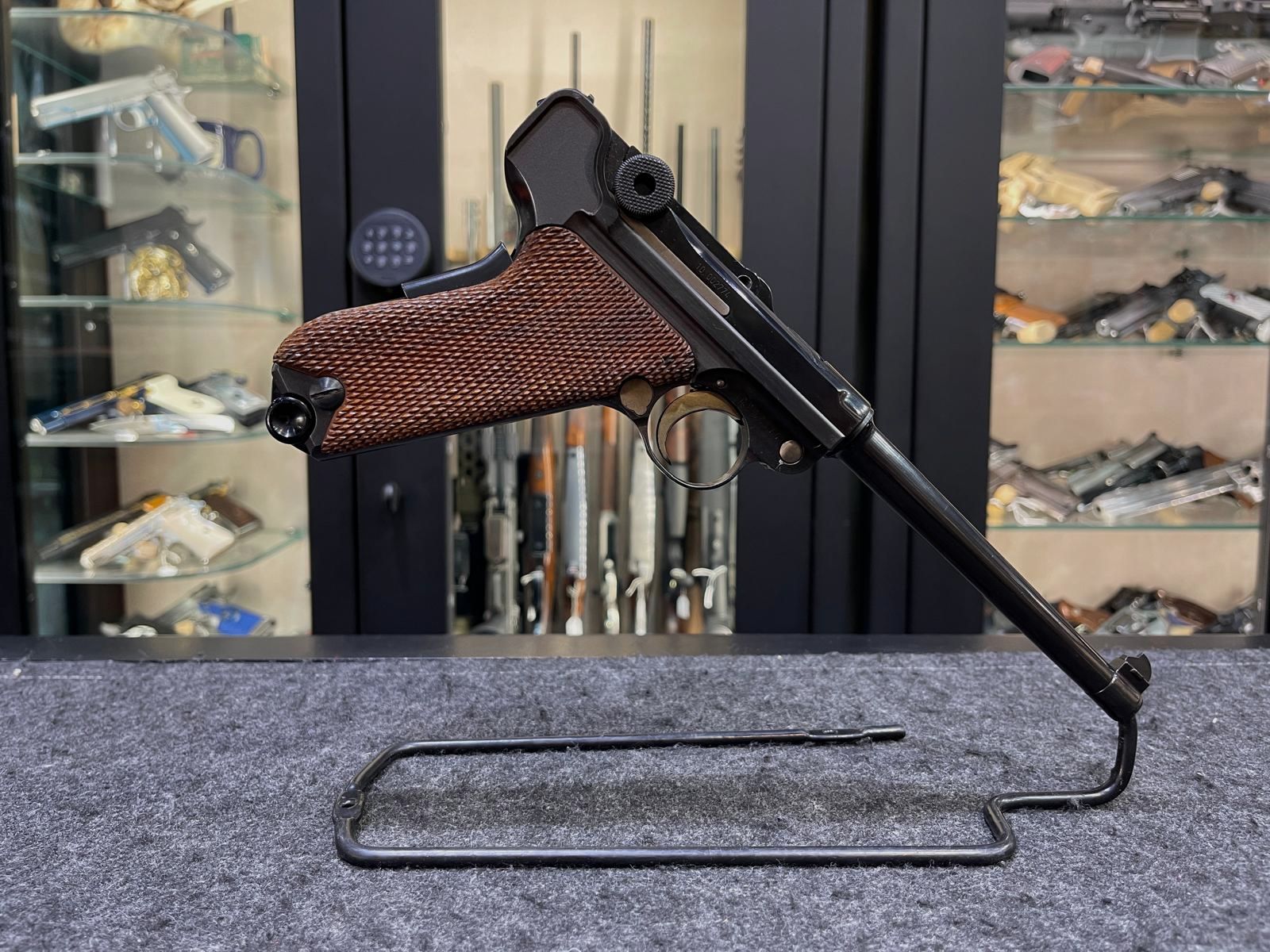 Mauser Luger P08, image 2 of 9