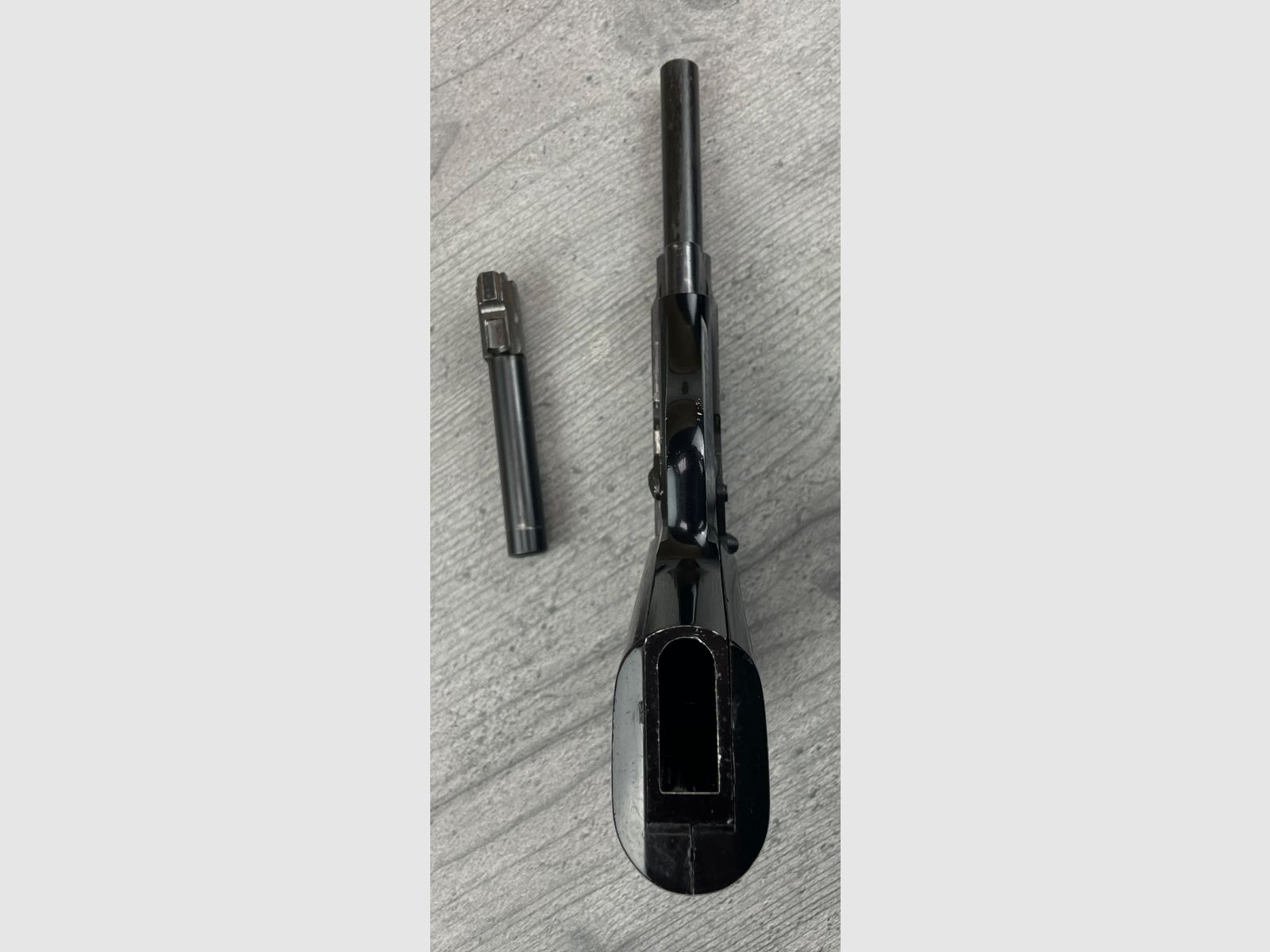 Pietro Beretta Mod. 72 KK-Pistole + langen Lauf & 1 Magazin -> Sammlerstück