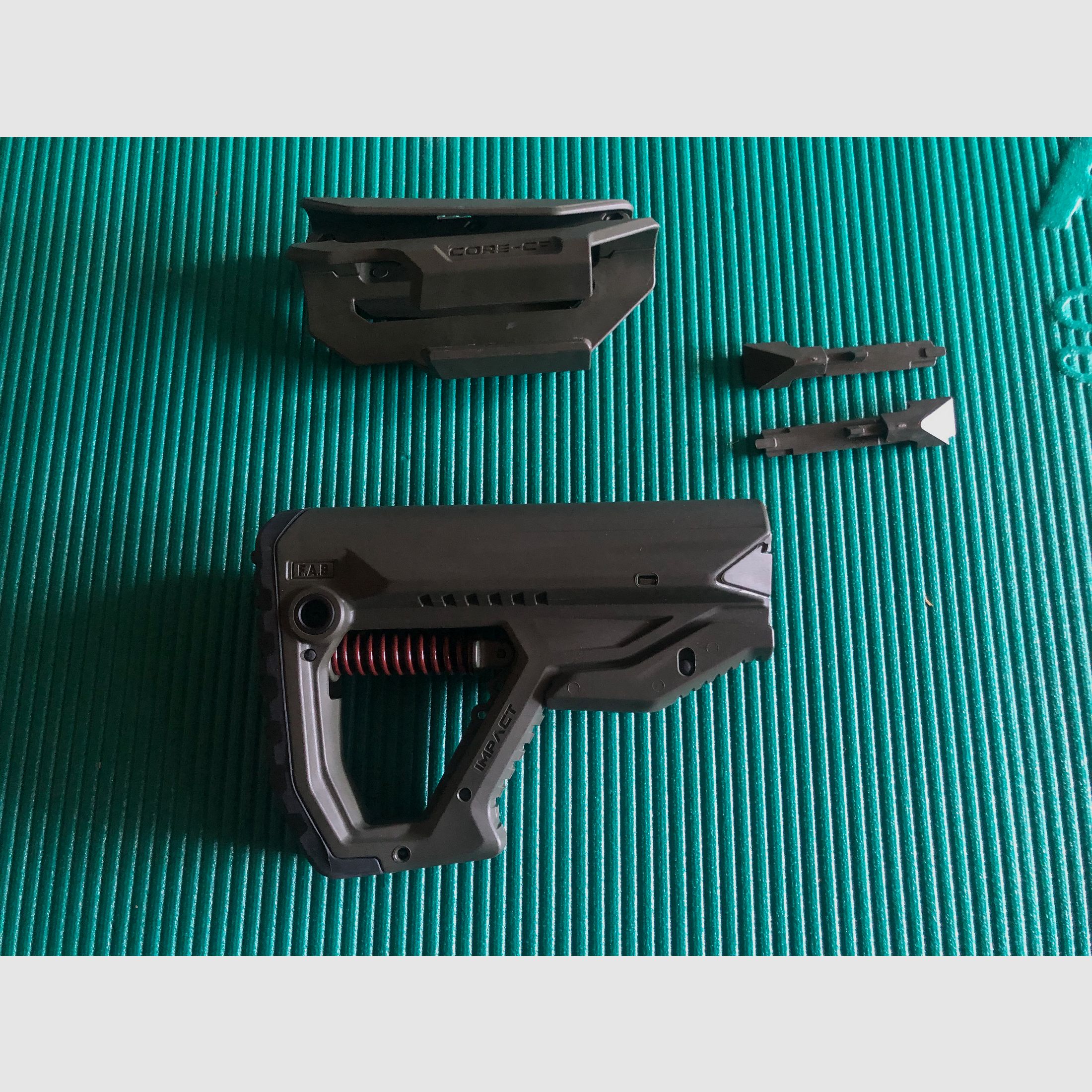 FAB Defense GL-CORE IMPACT CP RECOIL ABSORBING BUTTSTOCK MIT WANGENAUFLAGE