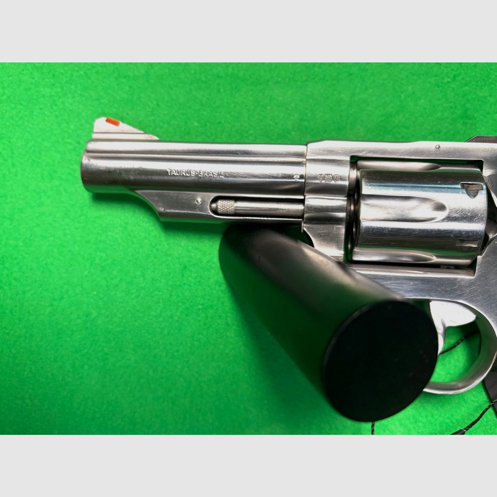 Taurus Revolver .357 Magnum  4"