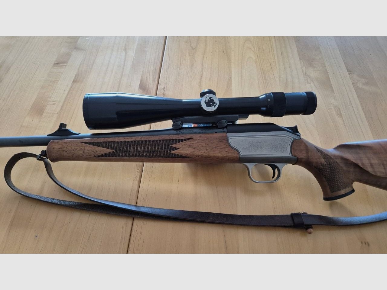 Fucile a ripetizione Blaser R93 Cal. 9,3x64 con due ottiche