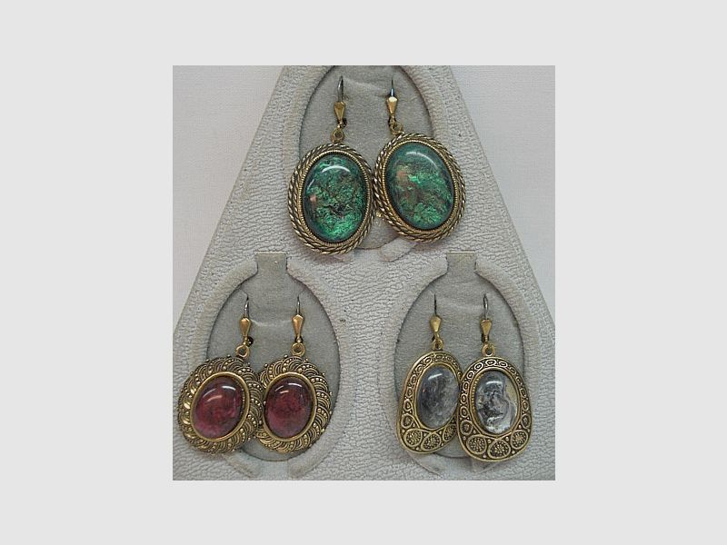 Ohrringe - Imitat - mit verschiedenen Steinen