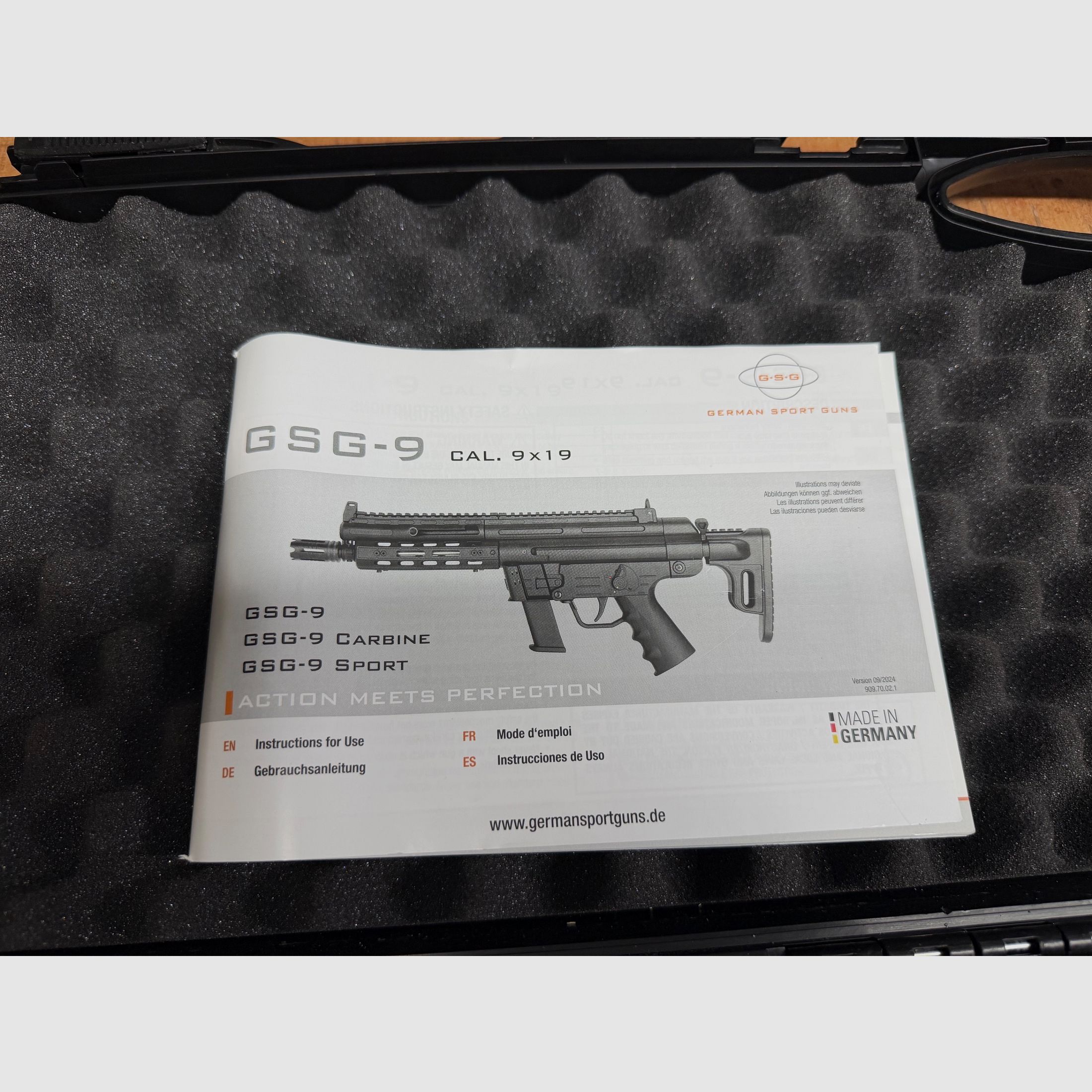 German Sport Guns Selbstladebüchse GSG-9 mit Hunter Rotpunkt, Bild 8 von 8