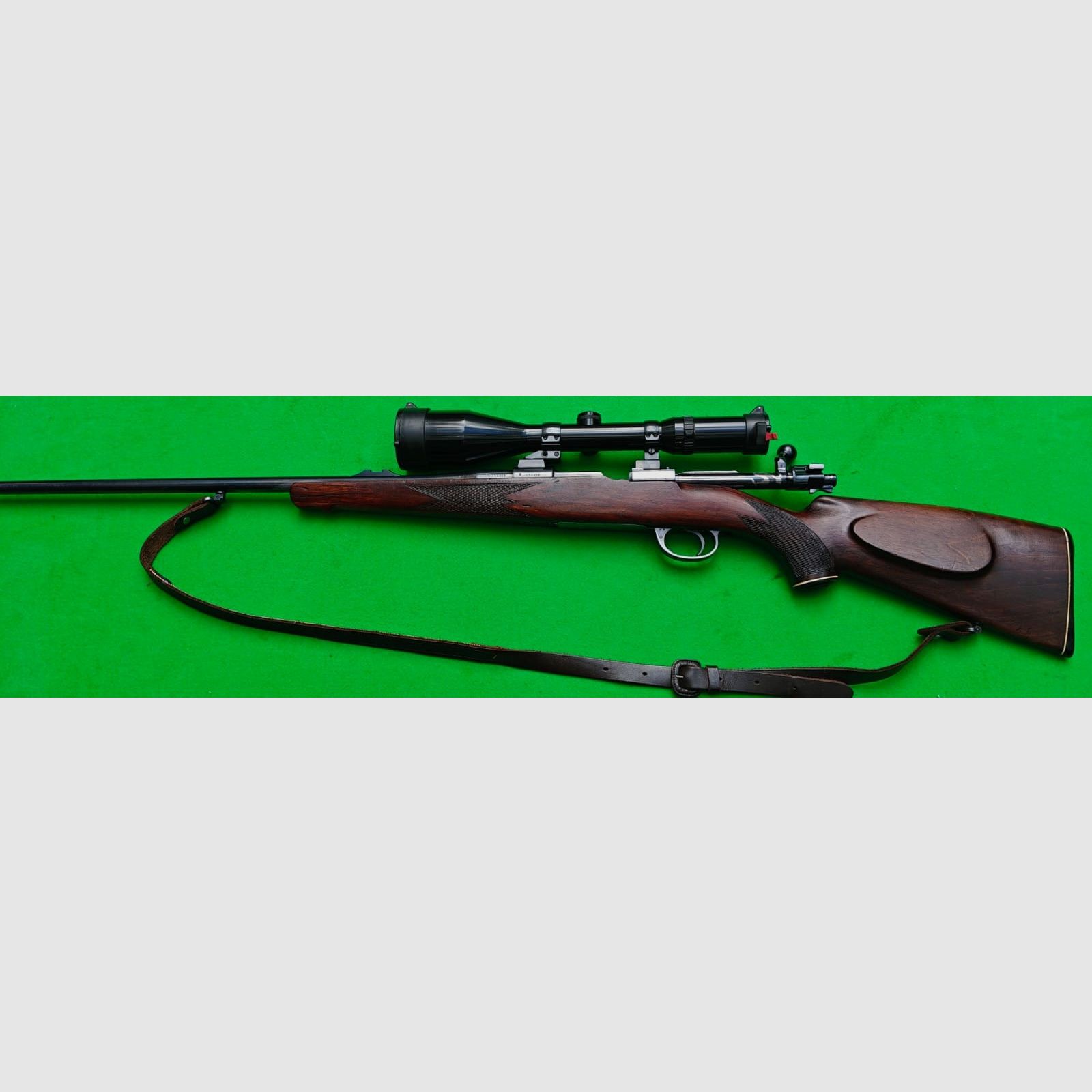 Frankonia Favorit | 8x57JS – Sistema 98 y S&B 2,5-10×56