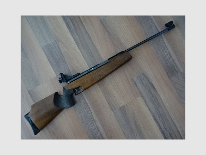 Feinwerkbau 300 S Junior - Match Luftgewehr für Rechtsschützen