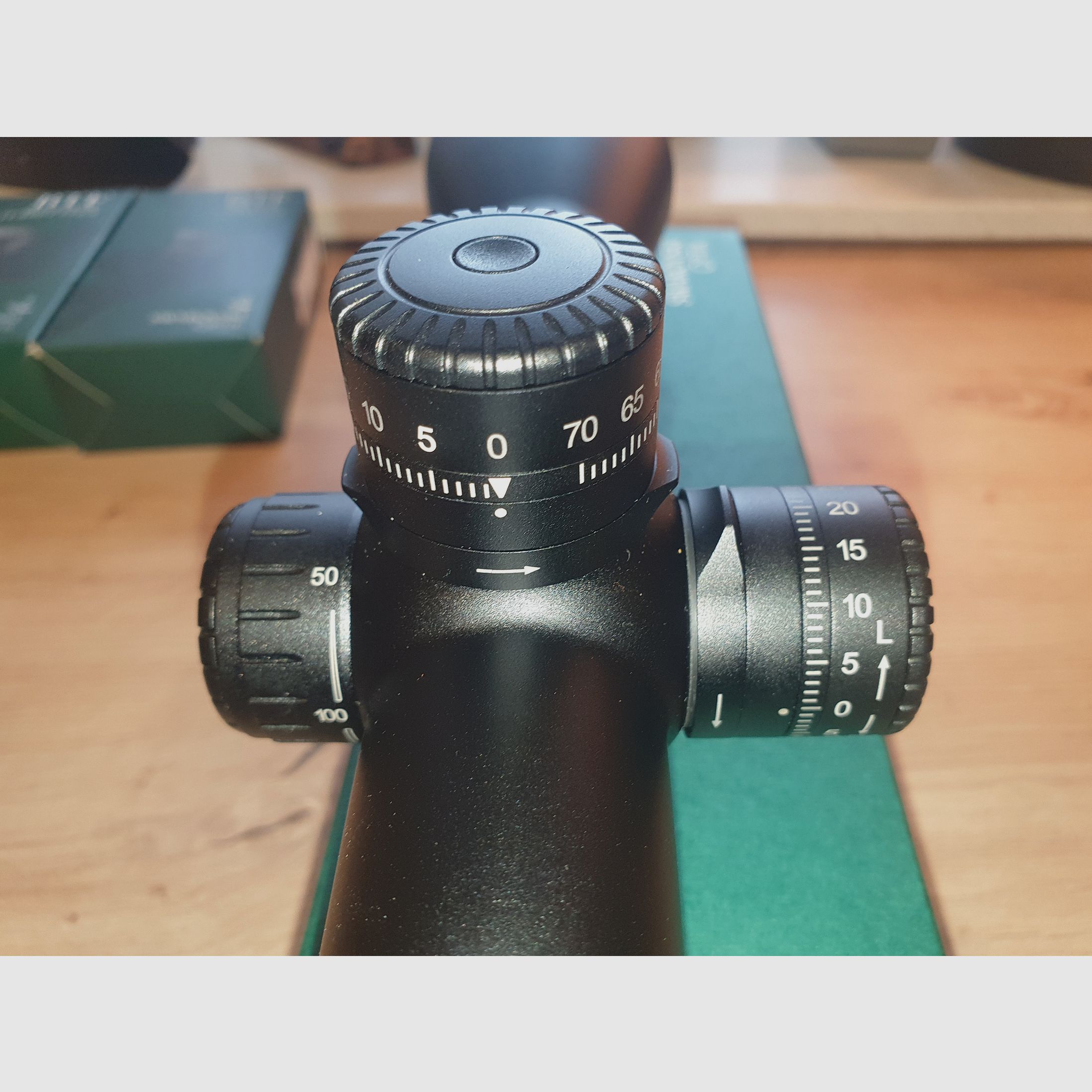 Swarovski Z8i+ 5-40x56 4A-i SR, y compris 2xZ8i BT & Henneberger Montage, 450€ avantage prix