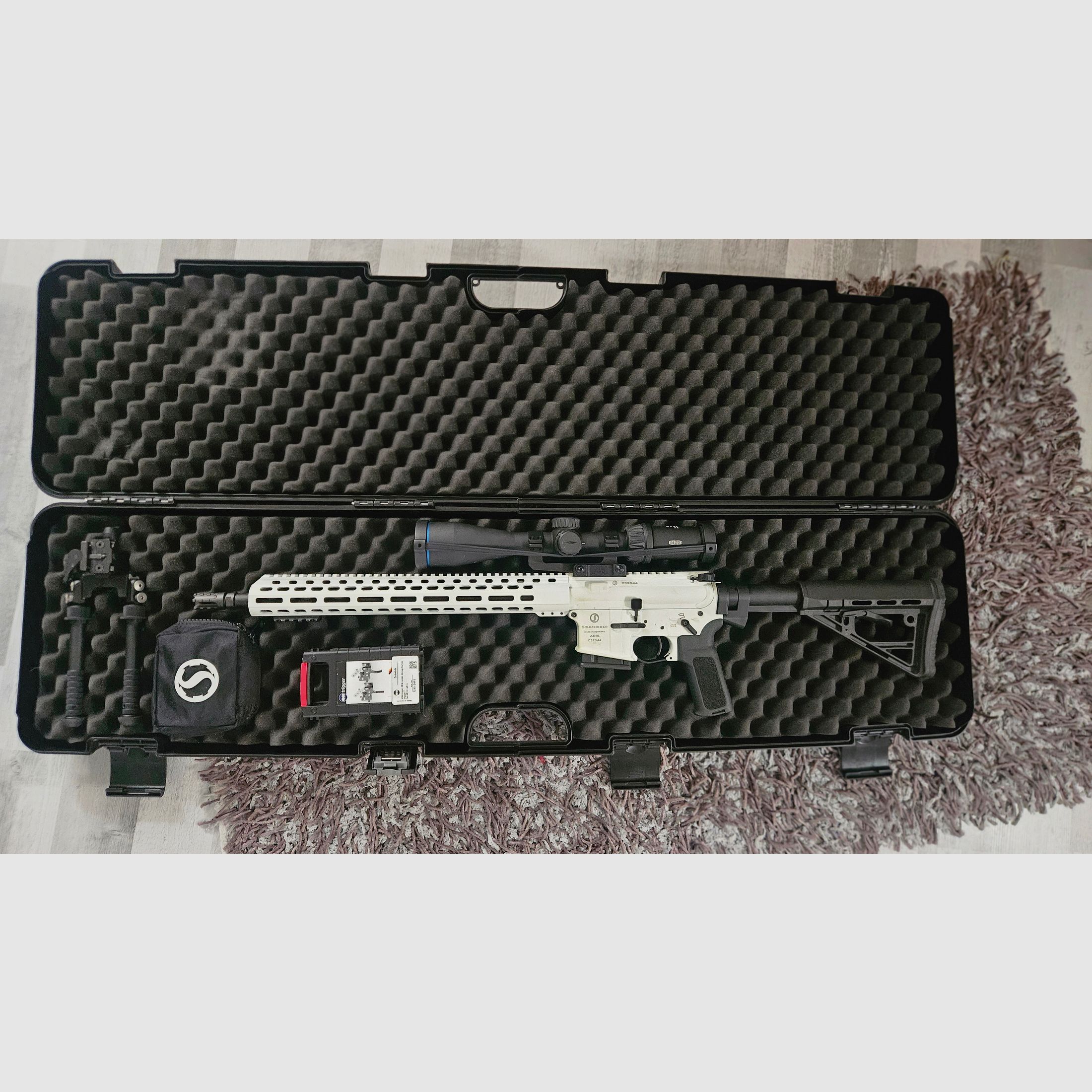 Schmeisser M5FL 16,75 pulgadas, Meopta Optika6 3-16×50, MAK Trigger