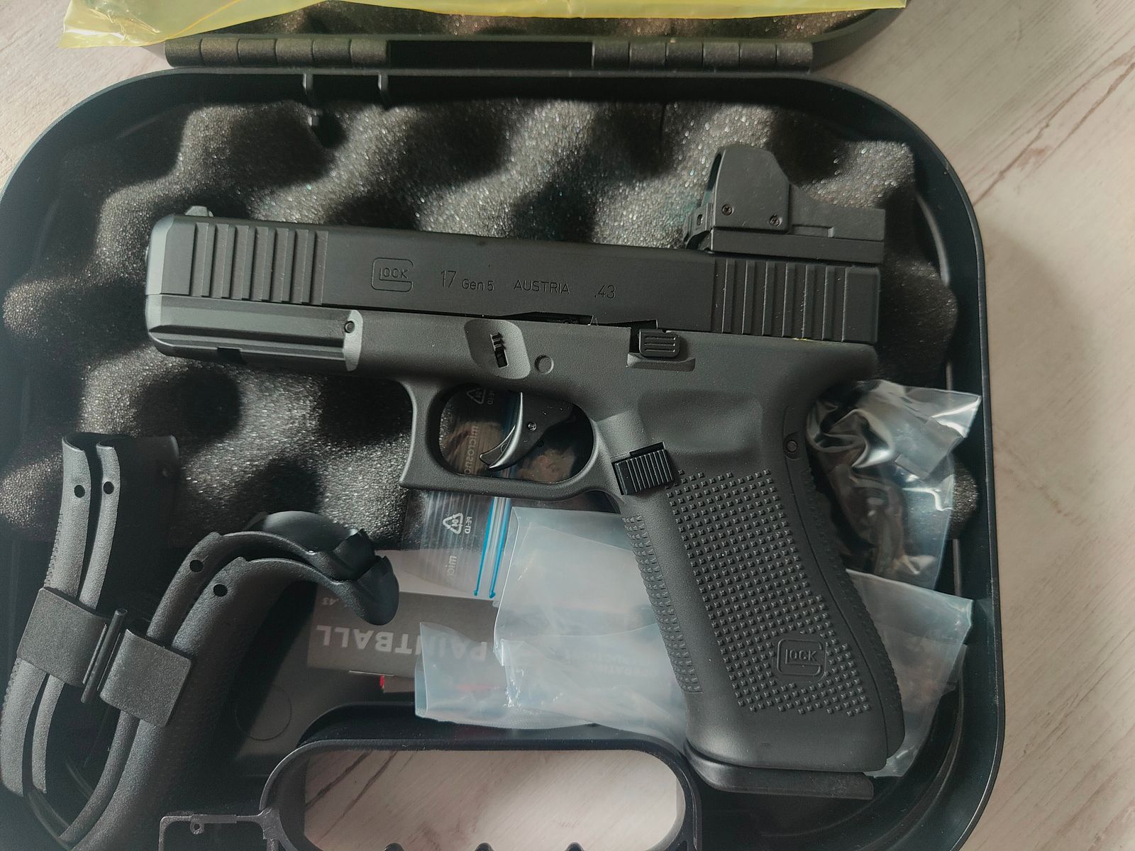 Glock 17 cal. 43 RAM