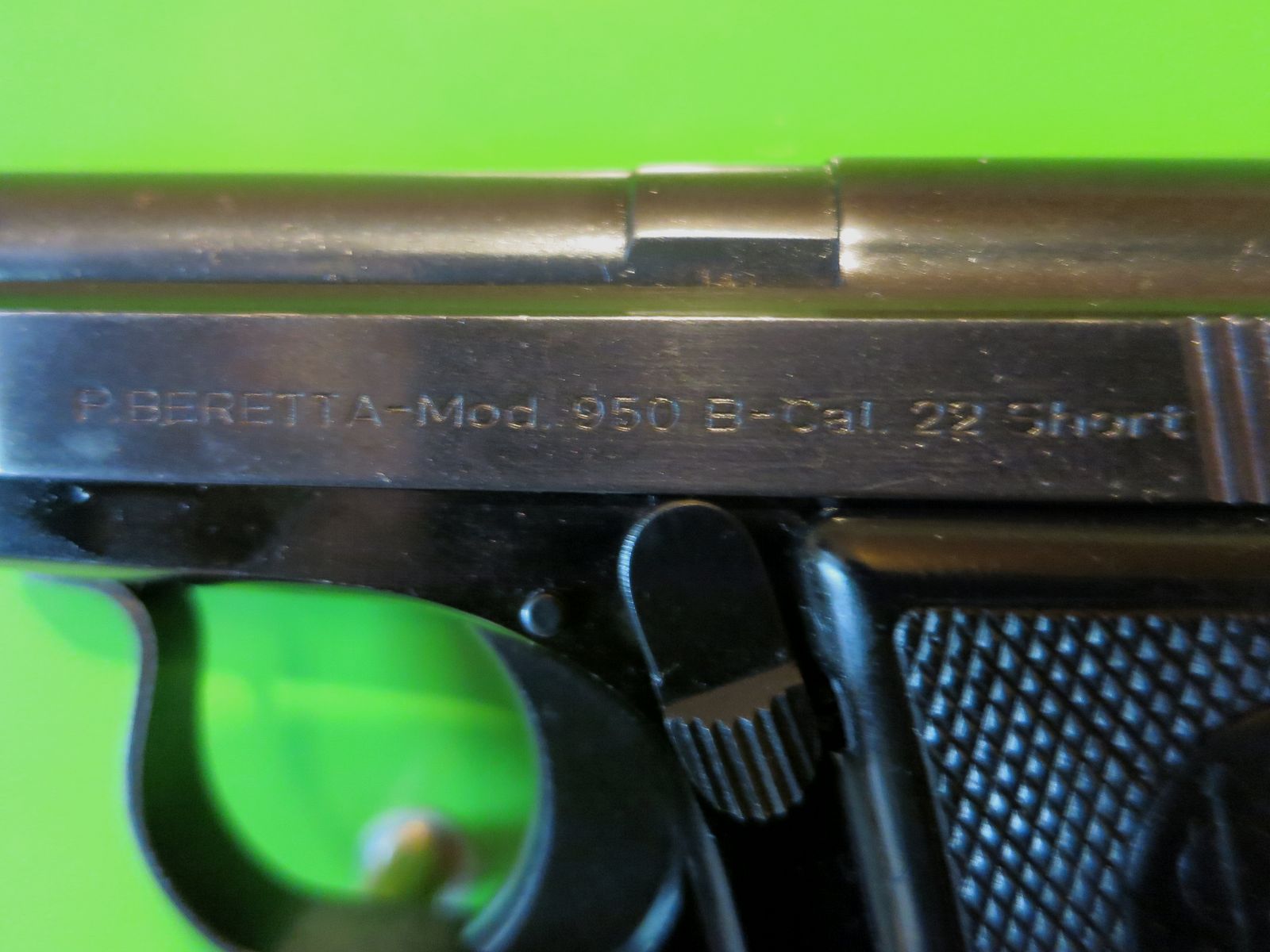 Beretta 950B halbautomatische Kipplauf-Pistole .22 Short       #75-, Bild 5 von 8
