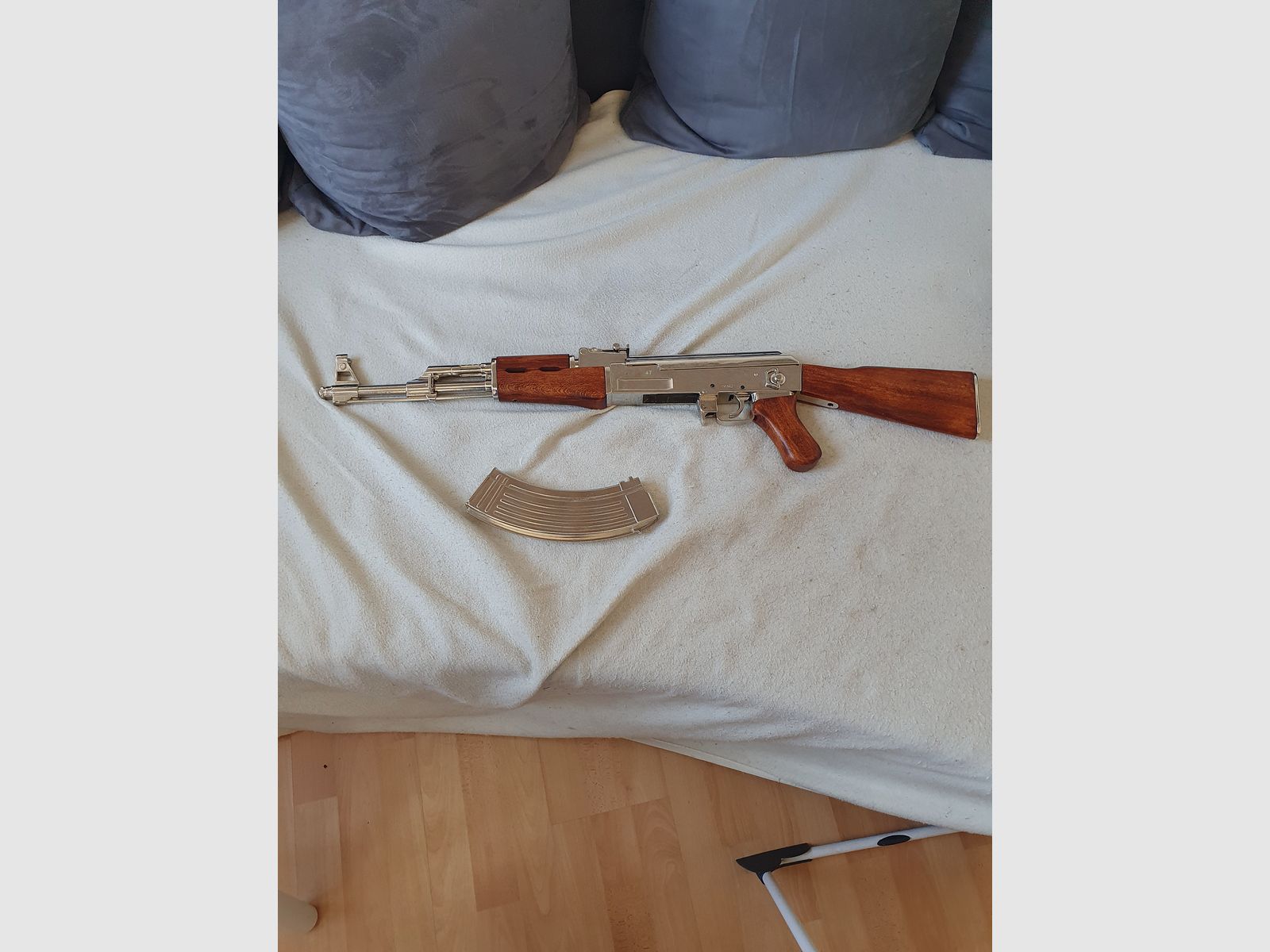 AK 47 DEKO Gewehr TOP Zustand 