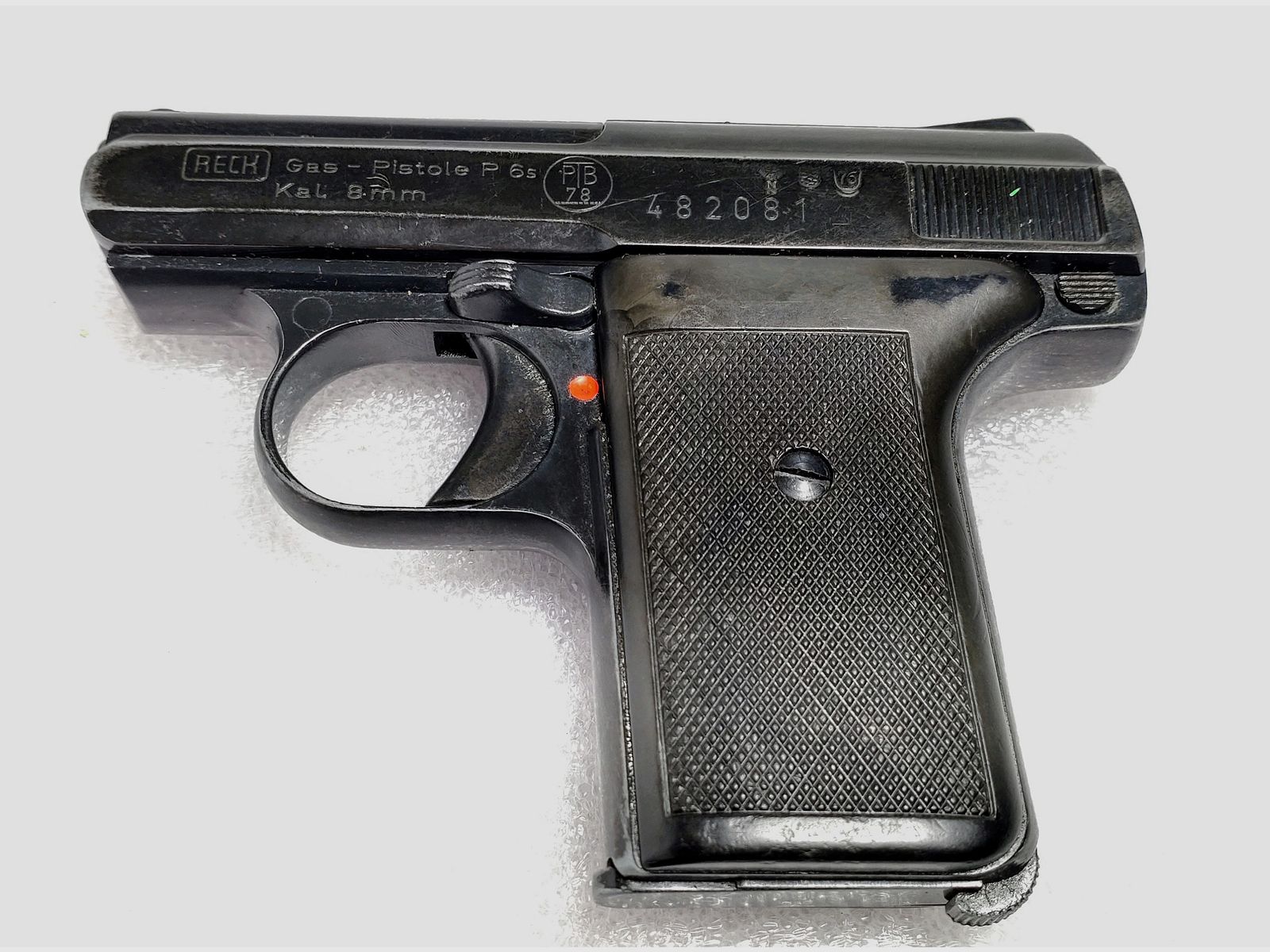 Reck P6s Kaliber 8mm K, Pistole