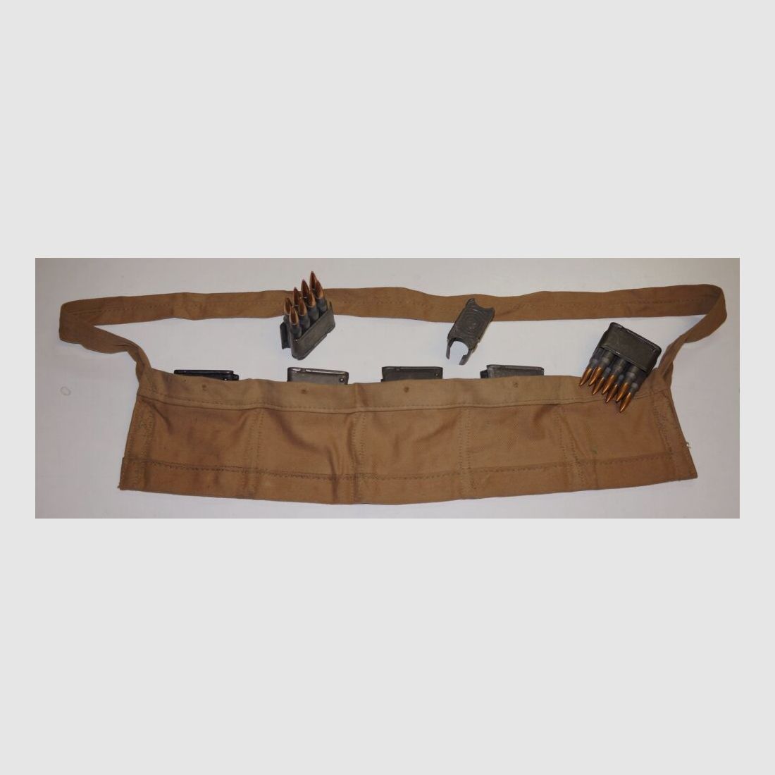 Bandolera de municiones M1 Garand británica