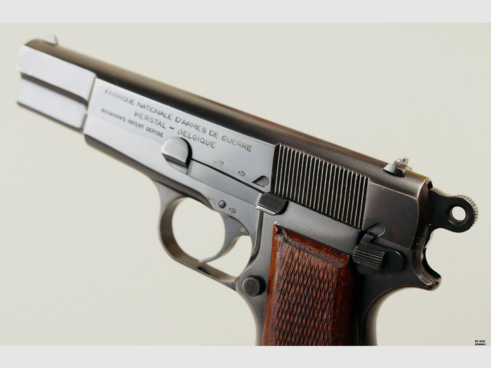 Pistola Fabrique Nationale F.N. mod. HP35 LGK cal. 9×19 matr. 8920, immagine 6 di 16