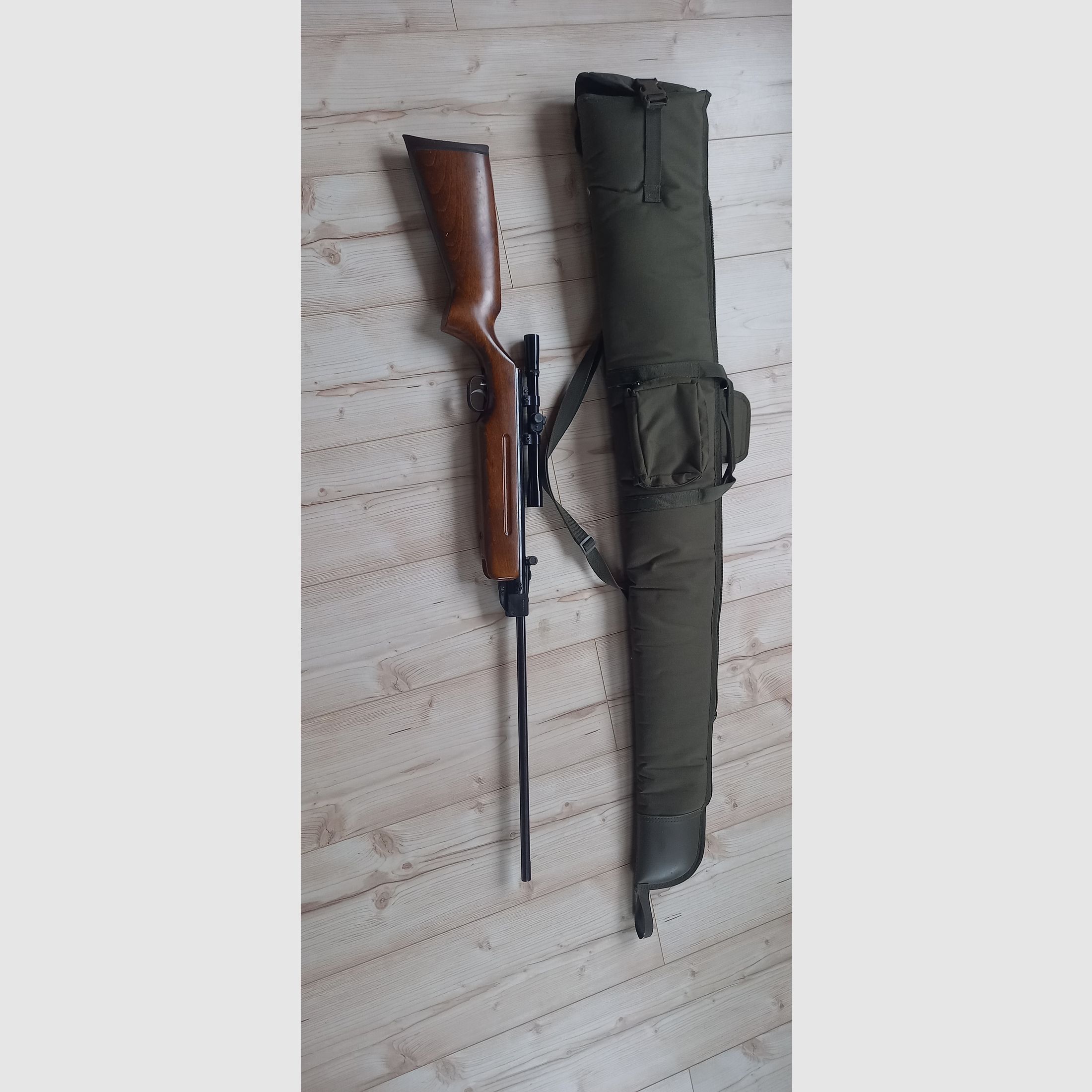 Weihrauch HW 35 with sighting scope 4x20