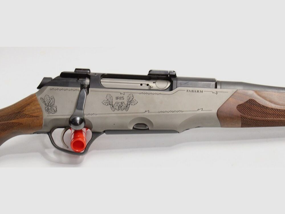 Fabarm Iris z obrotowym montażem - podstawy i gwint wylotowy