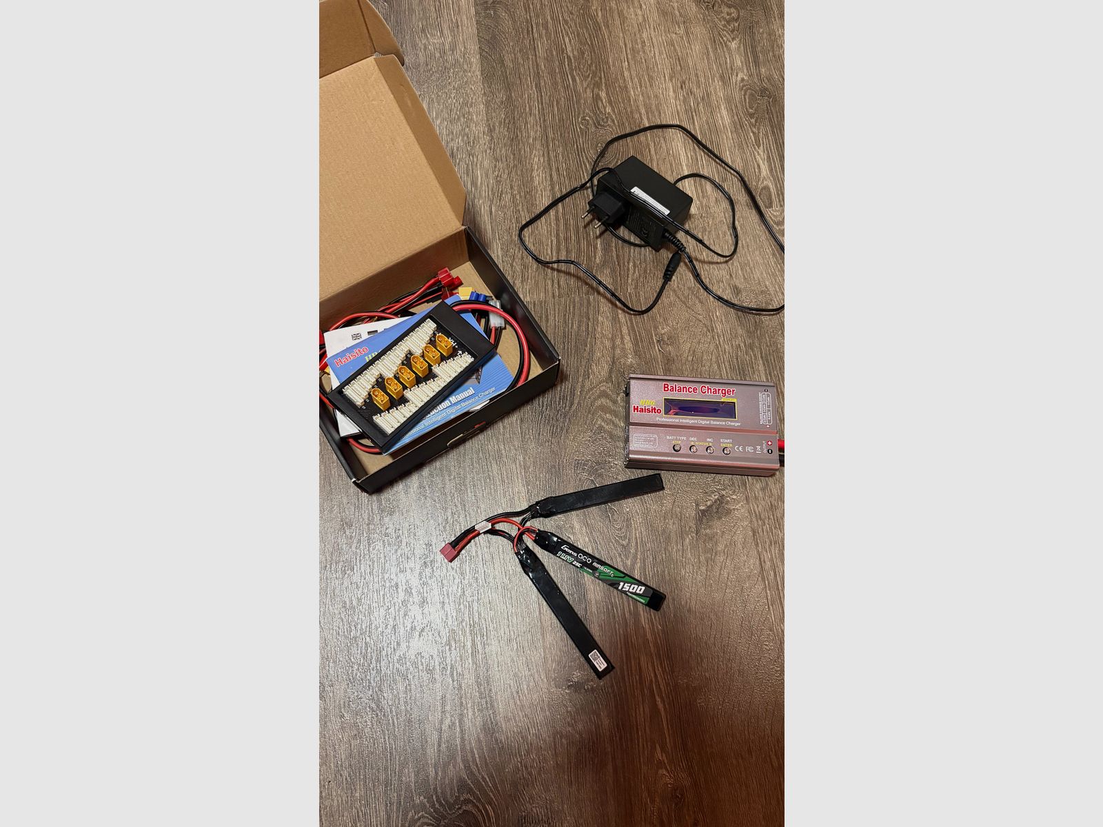 Airsoft Komplettset Specna Arms RRA SA-E03 EDGE fusil, fusil à pompe, pistolet, gilet pare-balles, casque