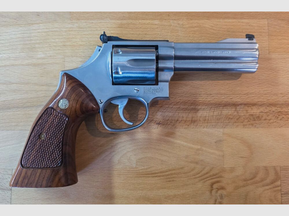 Smith & Wesson 686-3, Bild 1 von 5