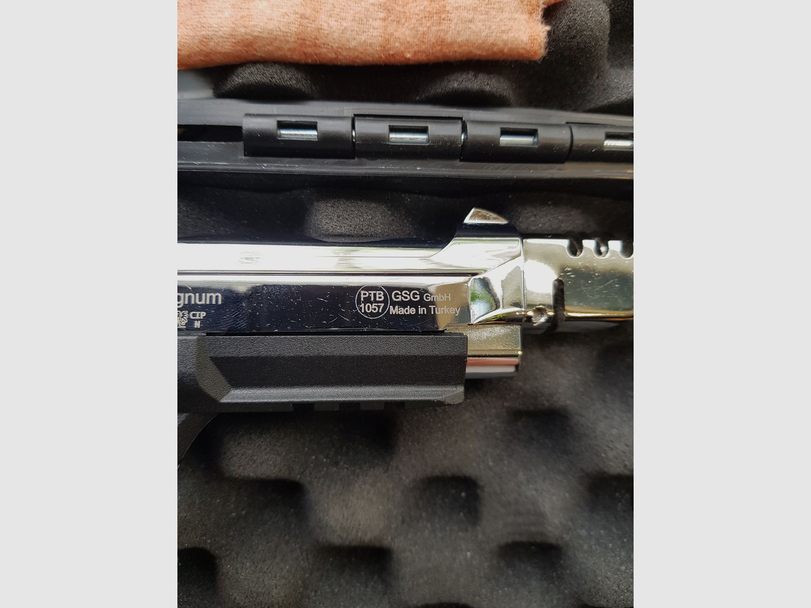 Ekol Firat Magnum Chrom Schreckschusspistole 9mm P.A.K. Samlerstück mit Kompensator