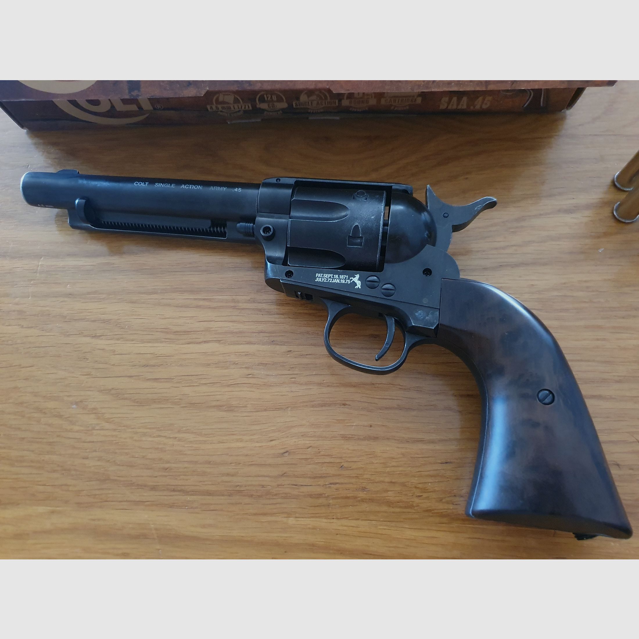 Colt Single Action Army SAA Co2 gezogener Lauf, 4,5 mm Diabolo, inkl. 12 Ladehülsen