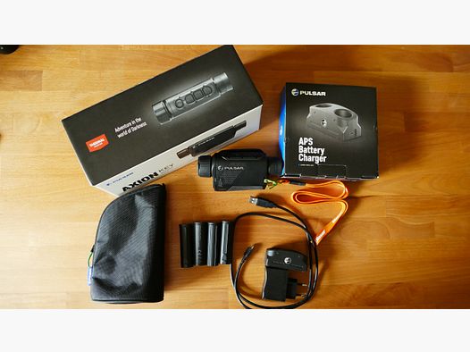 Wärmebildkamera PULSAR Axion Key XM30 mit 4 Akkus / Originalverpackung / Ladegerät / Tasche / ....