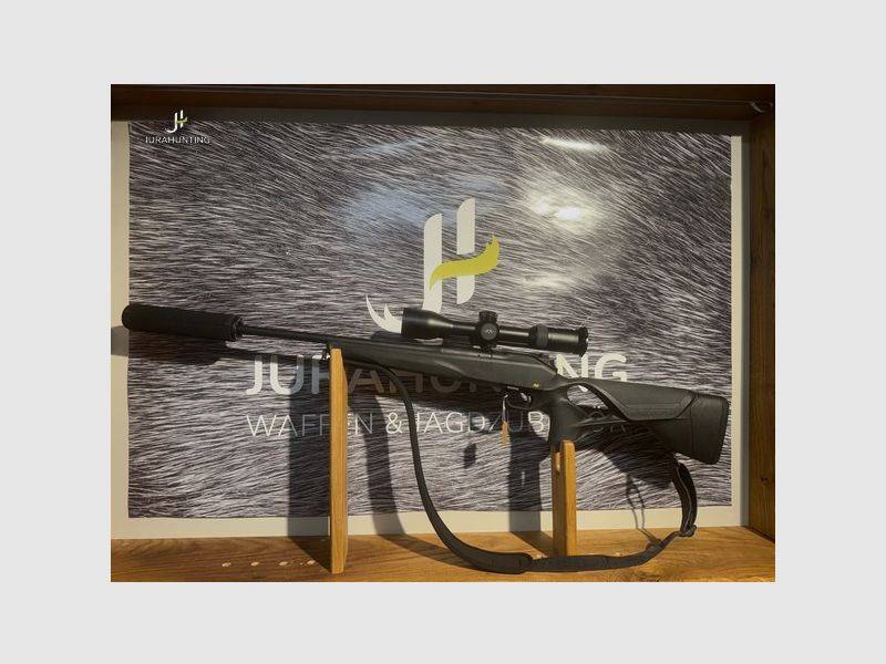 Blaser R8 Ultimate; Blaser B2 2-12x50iC; Jaki Titanium