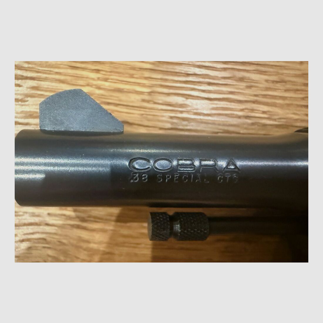 Colt Cobra – 3 pouces – .38 Special – Année de fabrication 1973 – jamais tiré dans sa boîte d'origine, image 3 sur 4