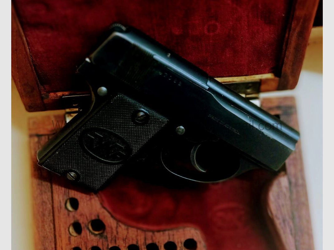 Wiener Waffen-Fabrik Little Tom